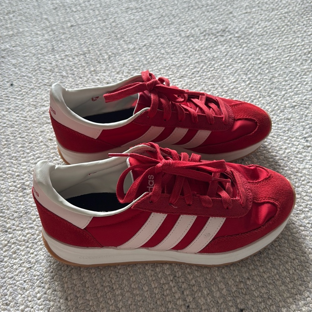 Adidas Cloudfoam Sneakers